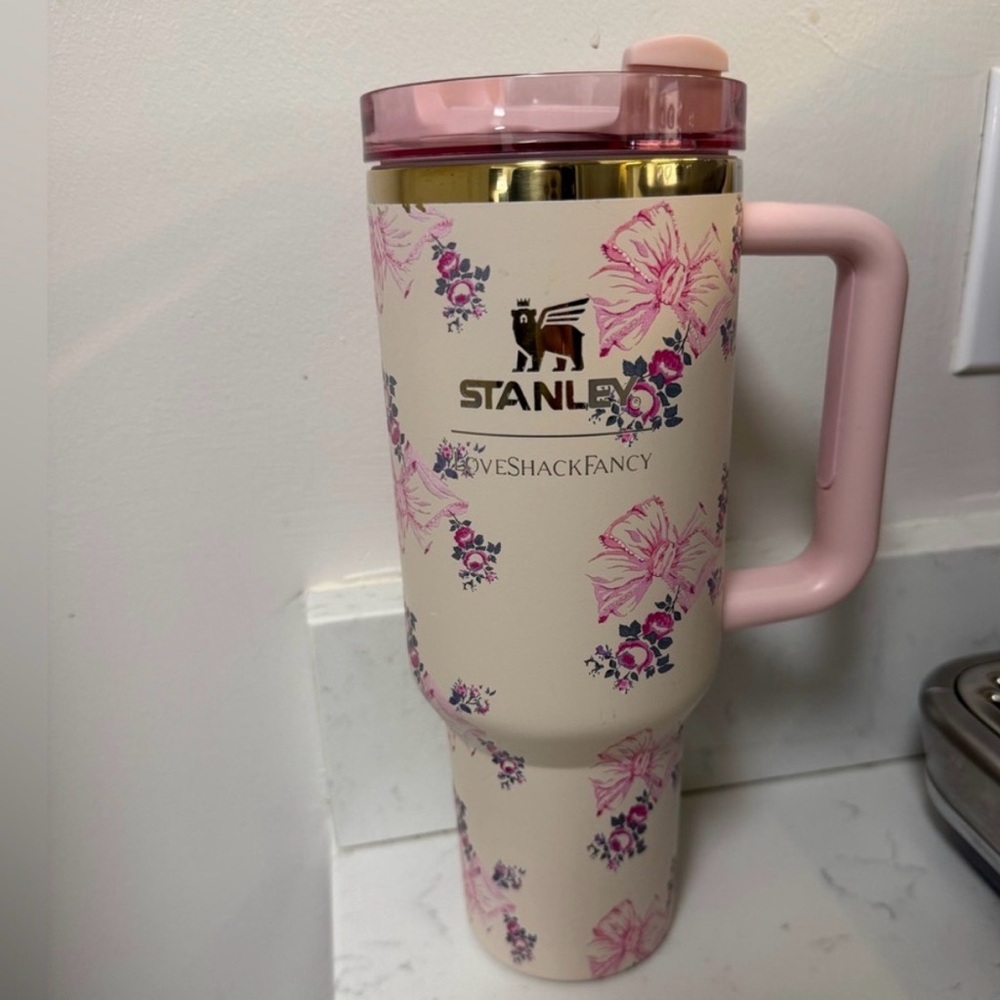 ✨ Limited Edition ✨  LoveShackFancy x Stanley - Pink